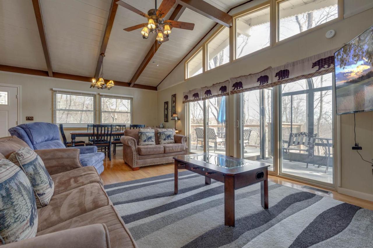 Bear View Chalet, 3 Bedroom, Pool, Pets, Arcades, Wifi, Hot Tub, Sleeps 12 Gatlinburg Exterior photo