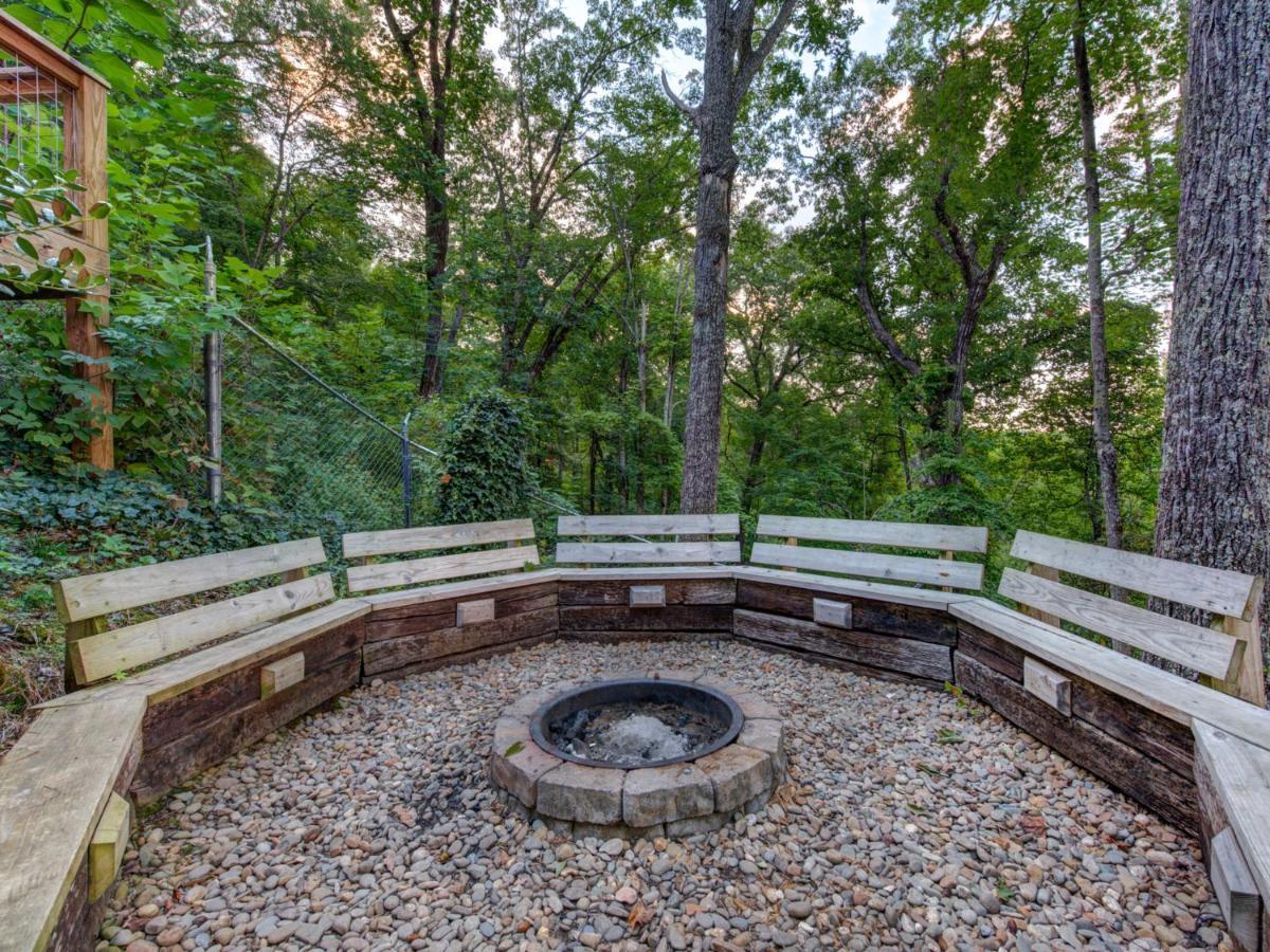 Bear View Chalet, 3 Bedroom, Pool, Pets, Arcades, Wifi, Hot Tub, Sleeps 12 Gatlinburg Exterior photo