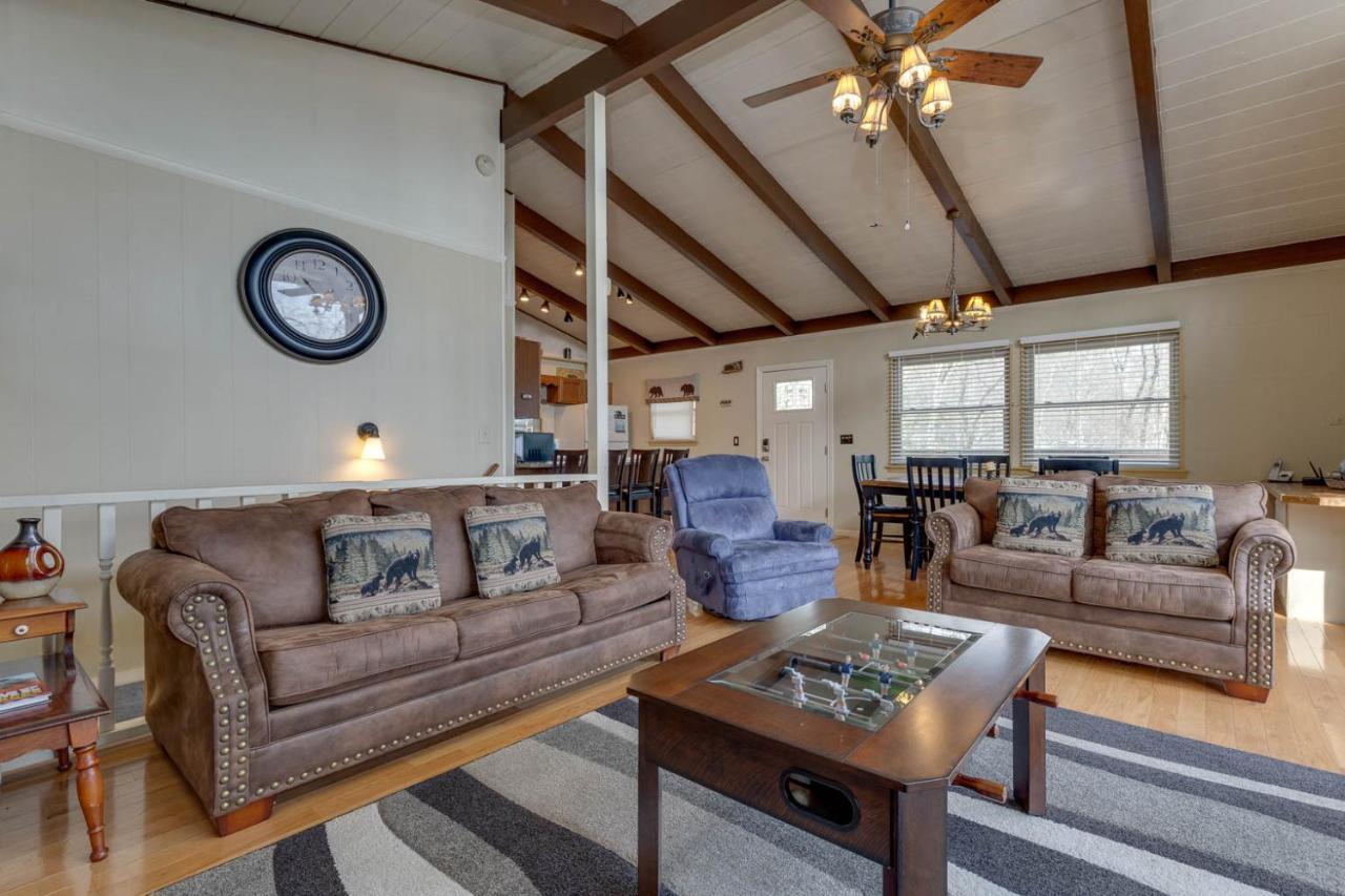 Bear View Chalet, 3 Bedroom, Pool, Pets, Arcades, Wifi, Hot Tub, Sleeps 12 Gatlinburg Exterior photo